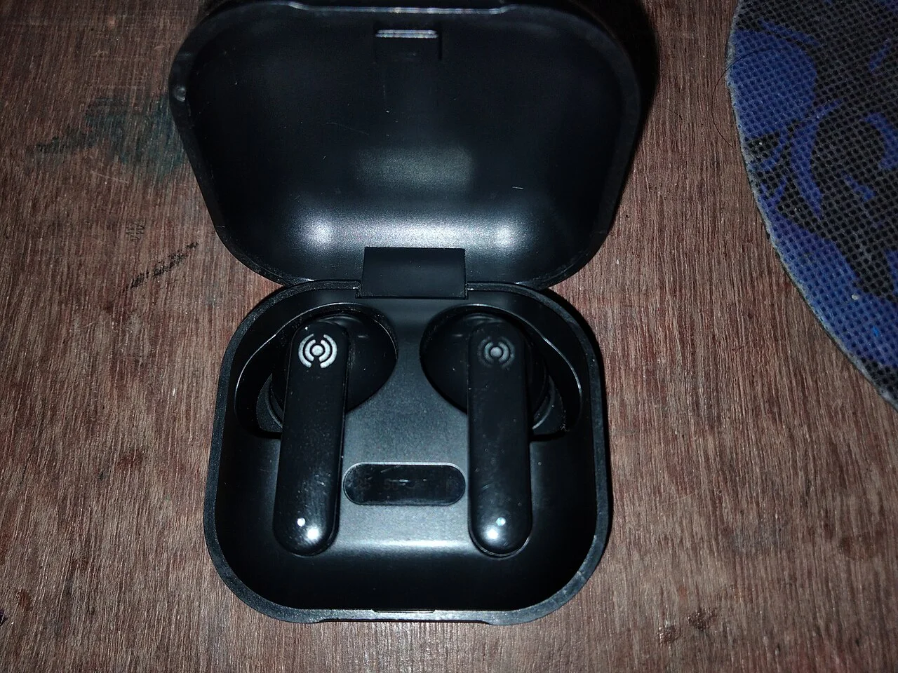 Wireless Earbuds